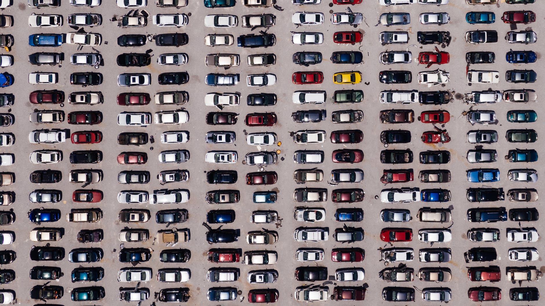 You should be using cameras for smart parking lot management – here’s why